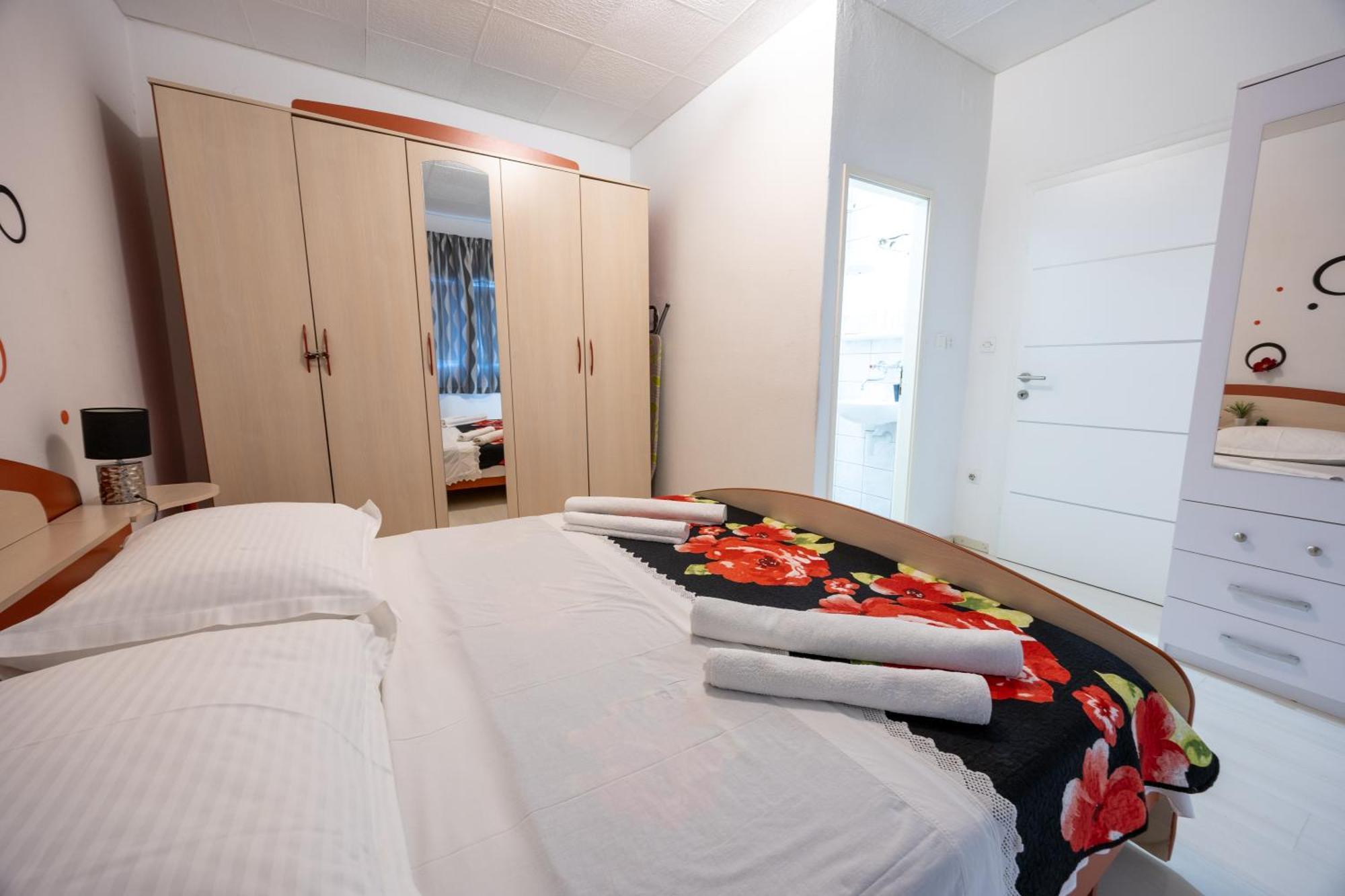 Turina Apartment Makarska